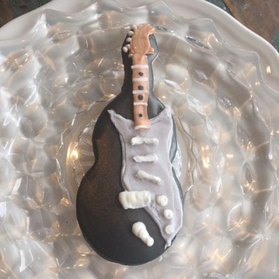 electric guitar $4.50